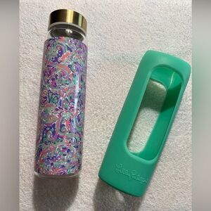 Lilly Pulitzer Colorful Glass Water Bottle with Sleeve